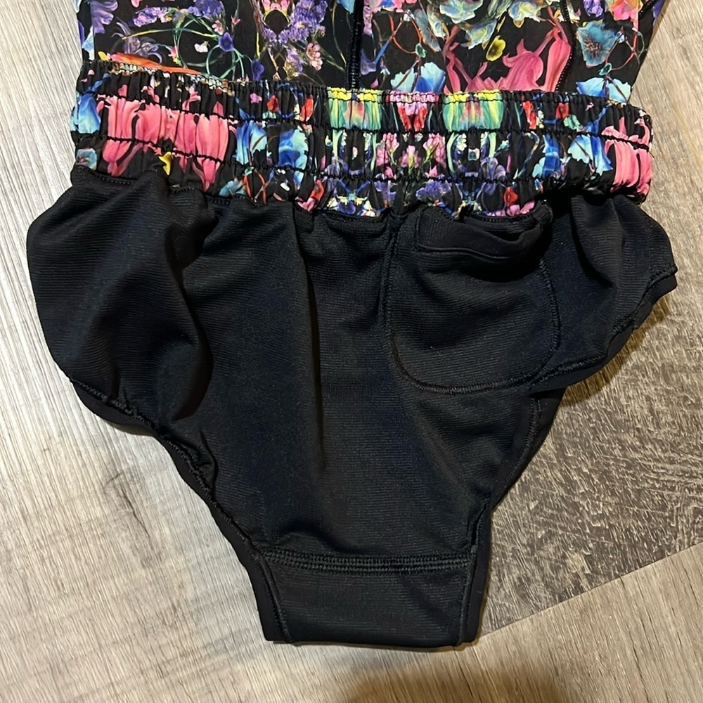 Lululemon Hotty Hot High Rise lined Flowerscope Black Multi size 0 - Picture 8 of 14